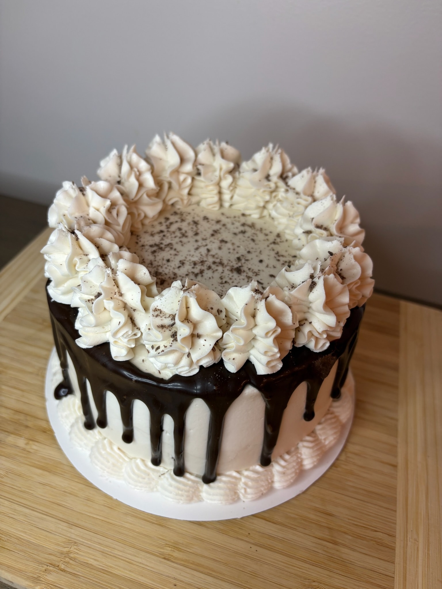 Chocolate drip cake with ganache